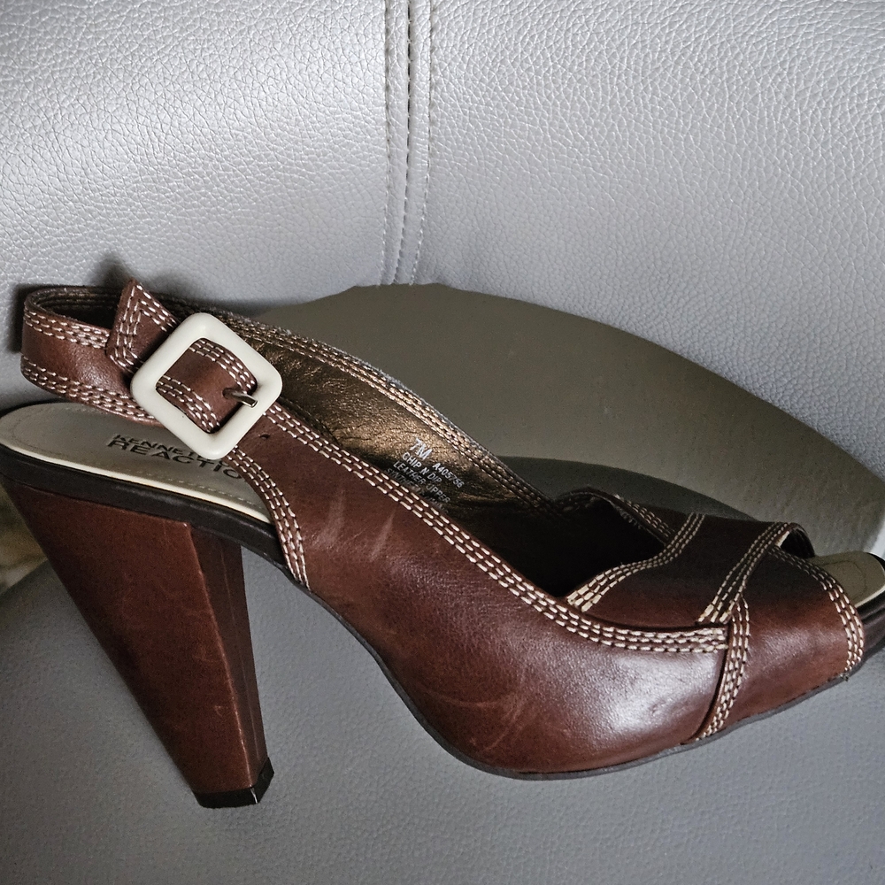 Kenneth Cole Brown Leather Heels with Buckle